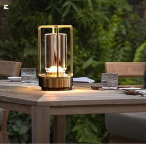 Portable Metal Table Lamp for Indoor/Outdoor .Rechargeable Cordless LED Lamp. 3-Colour Infinitely Dimming Battery Powered Small Desk Lamp. Restaurant/Bedroom/Bar/Coffee Shop/Camping Light (Gold)